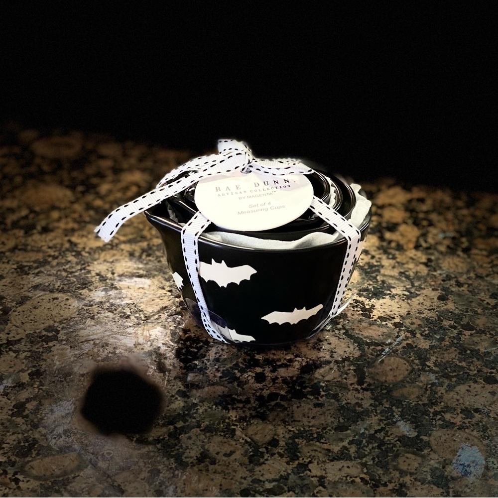 Rae Dunn Spooky Halloween Bat Measuring Cups